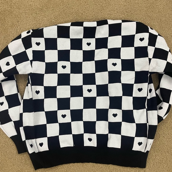 Kuromi Checkered Cardigan with Heart Details - Picture 3 of 4